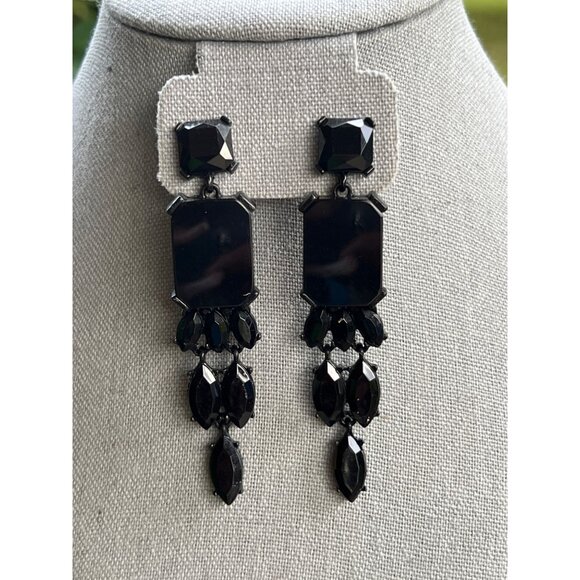 Art Deco Black Faceted Resin Dangle Earrings - Picture 3 of 7
